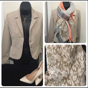 Express design studio beige blazer